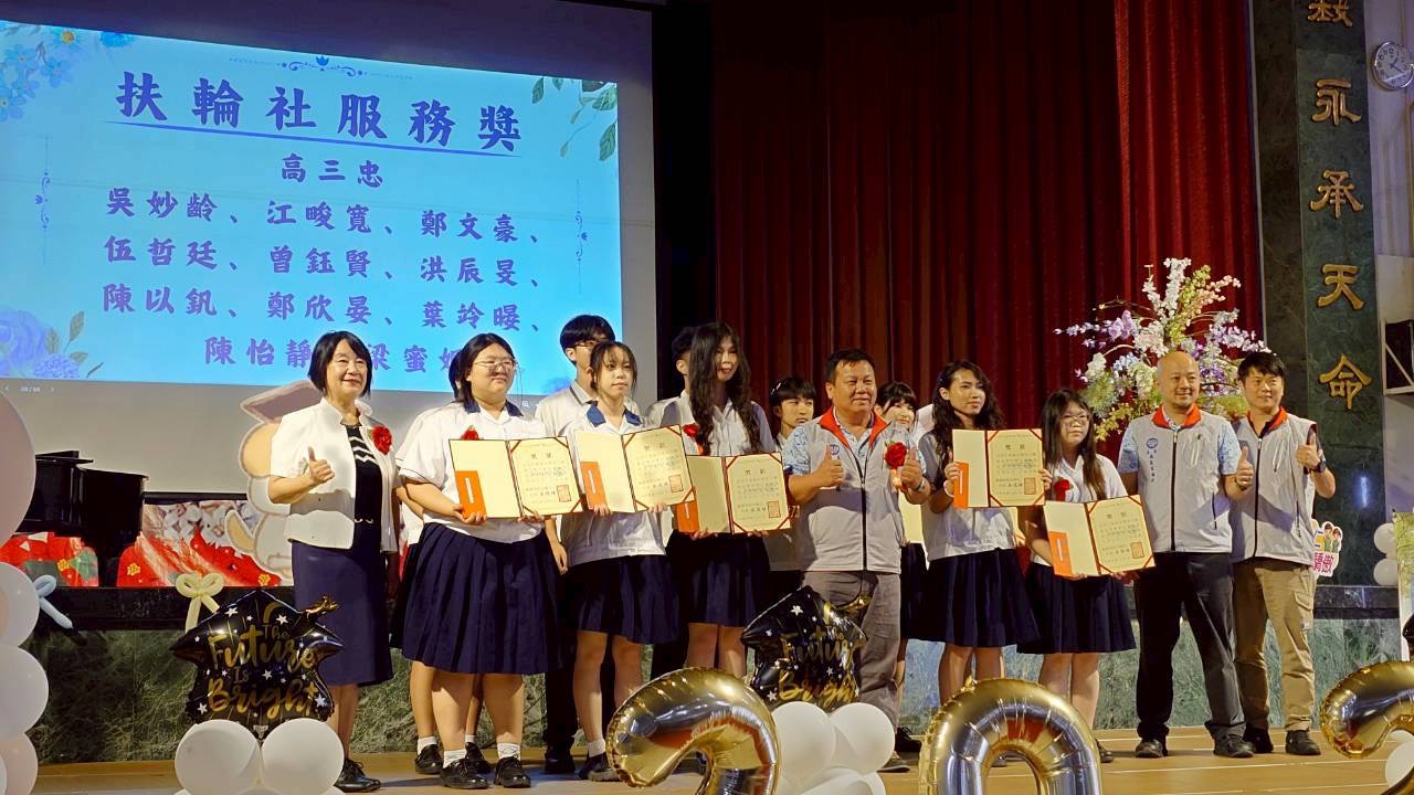 1150605畢業典禮(16)