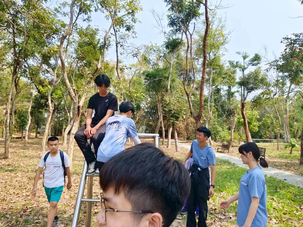 115仁愛健行及嘉大參訪(52)