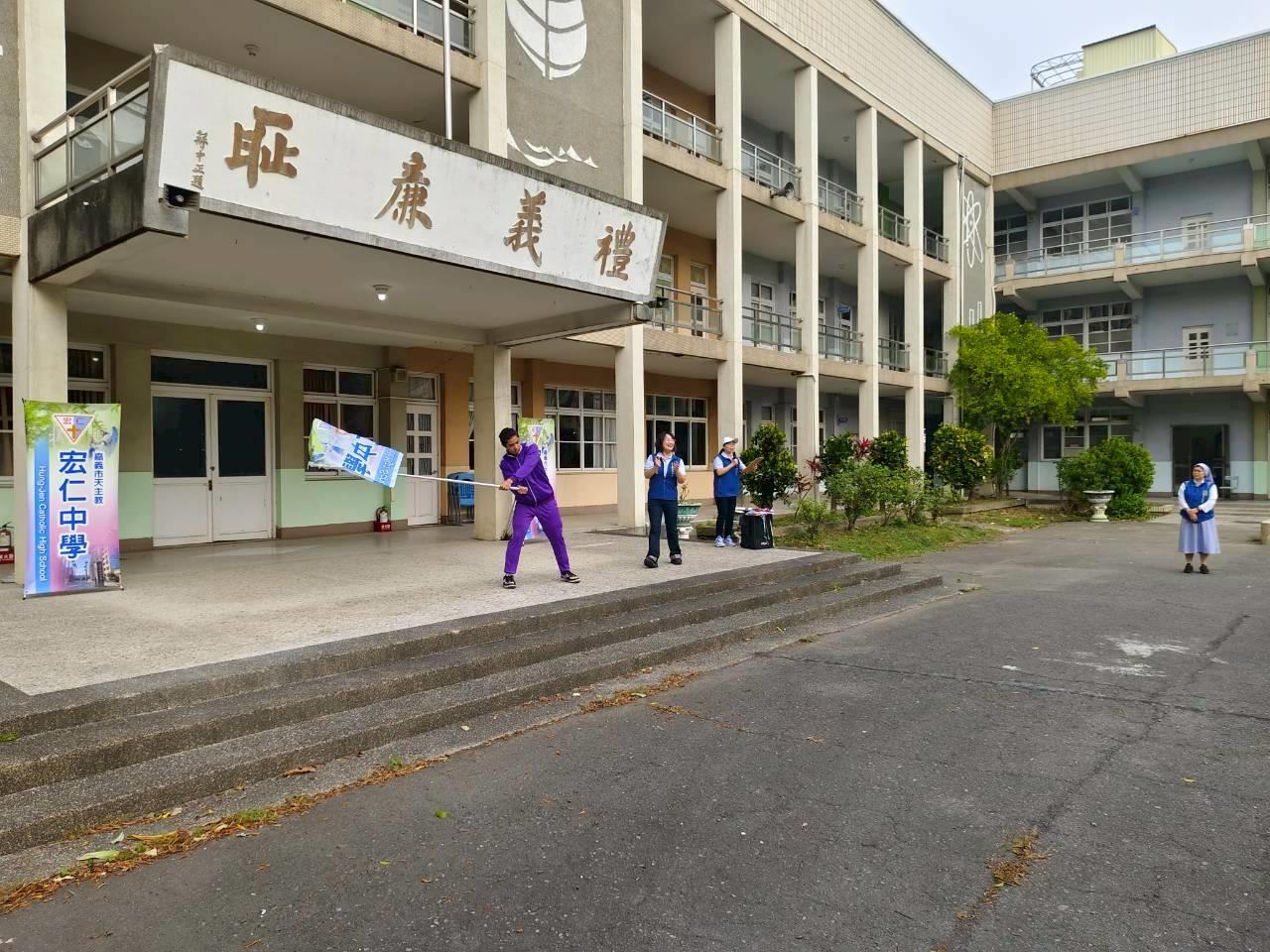 115仁愛健行及嘉大參訪(73)