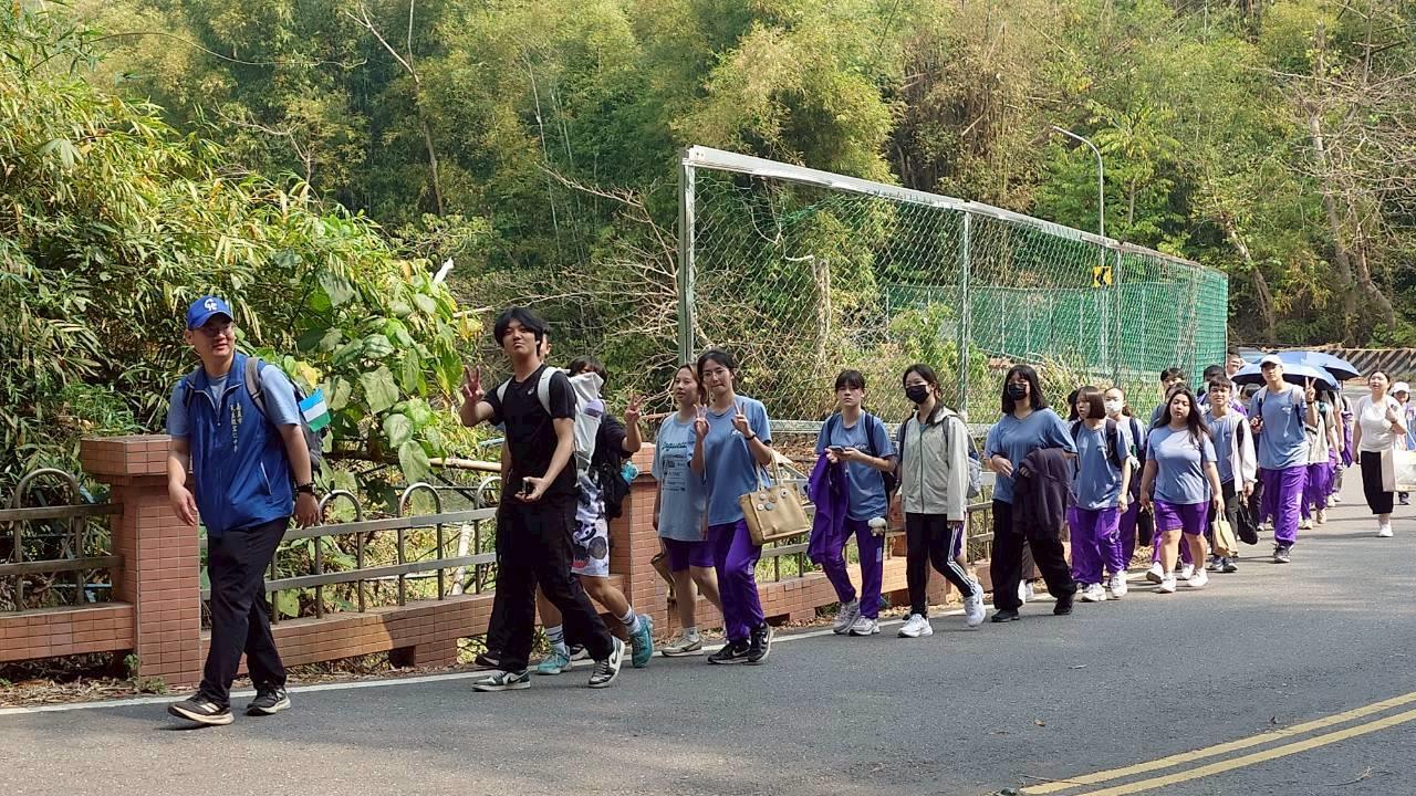 115仁愛健行及嘉大參訪(107)
