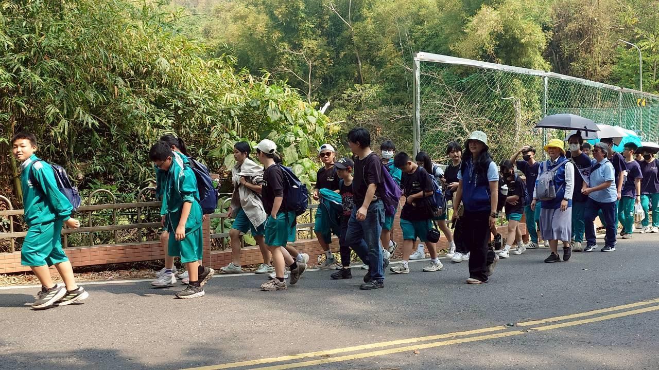115仁愛健行及嘉大參訪(128)