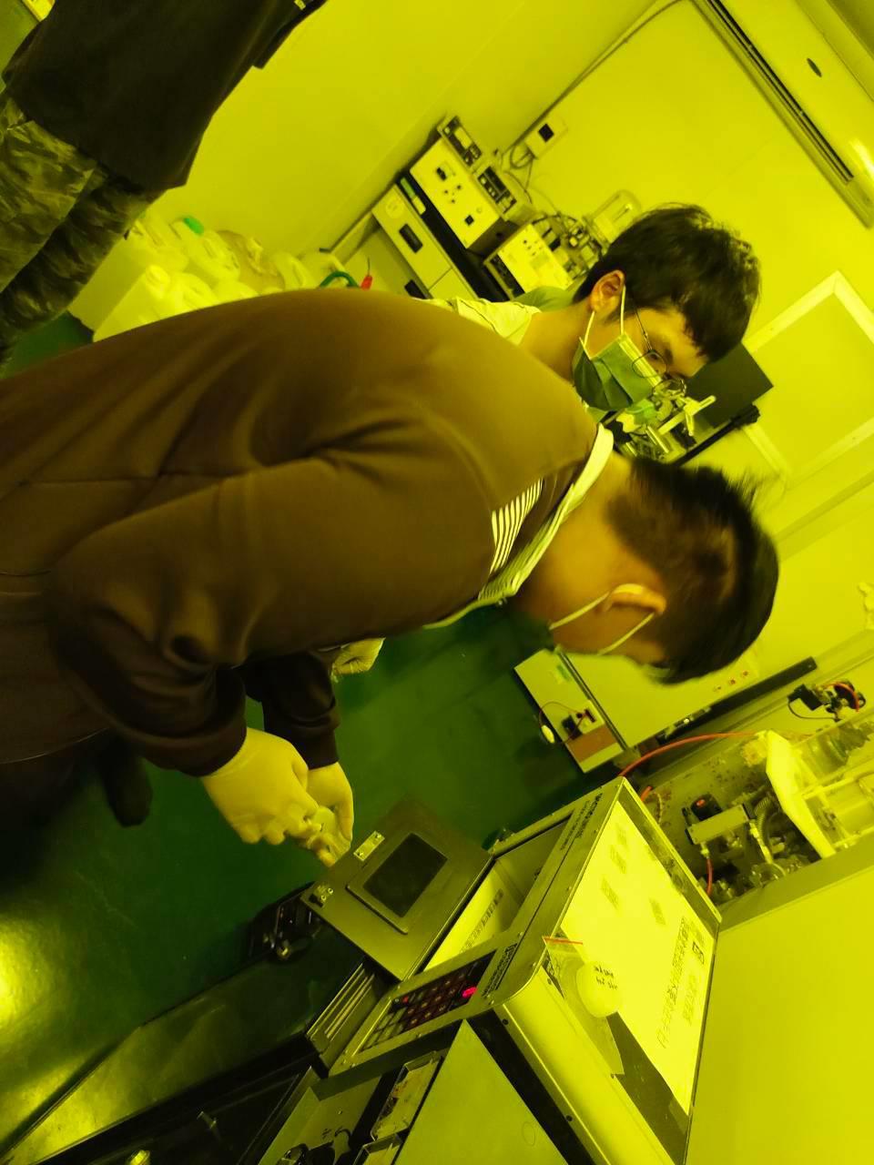 115嘉大半導體演驗課程(高二)(98)