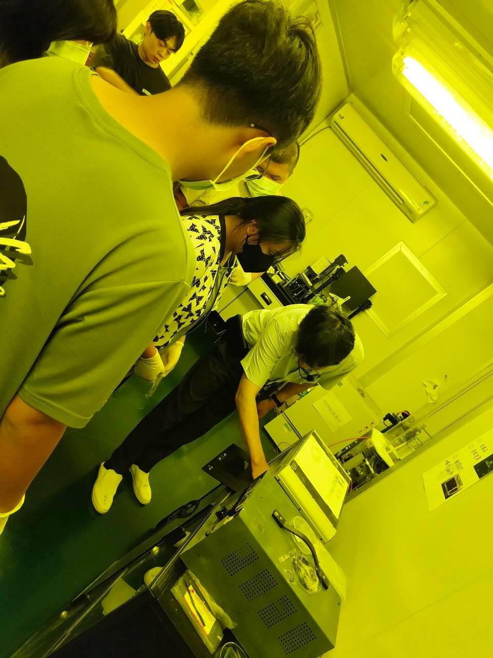 115嘉大半導體演驗課程(高二)(145)